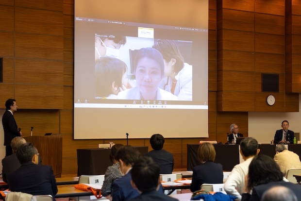 自由民主党 国光 あやの衆議院議員